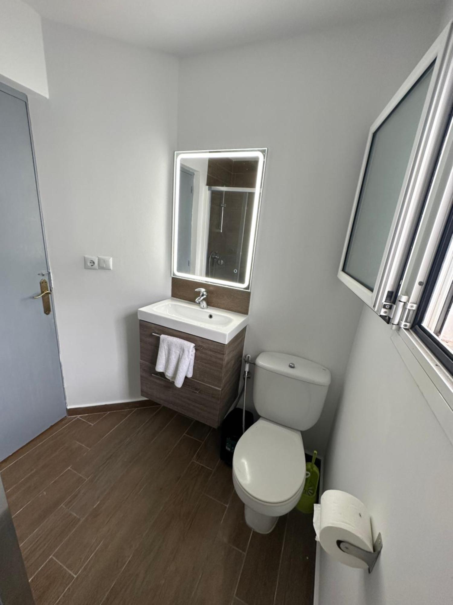 Sol Playa Piscina Apartment เอมปูเรียบราบา ภายนอก รูปภาพ
